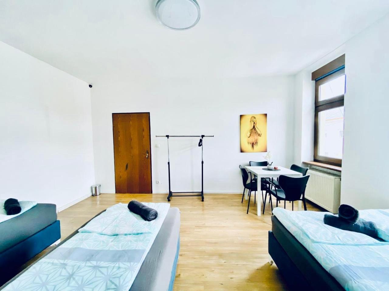 Spacious 4br Apt, Up To 15p 15min To Danube River Wien