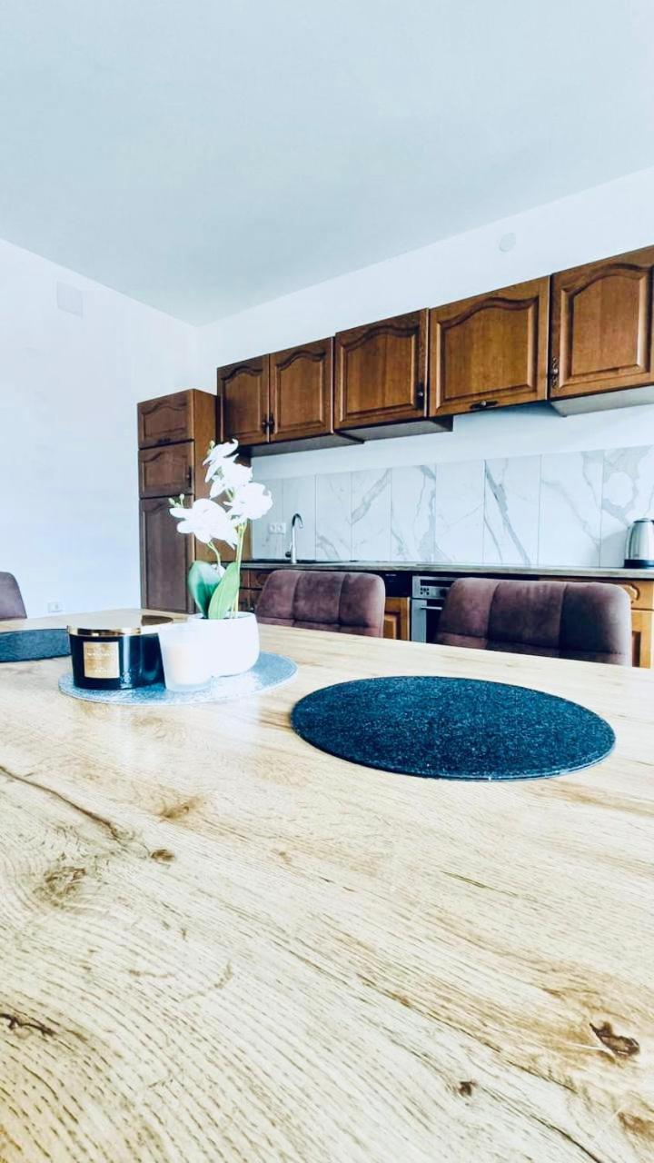 Spacious 4br Apt, Up To 15p 15min To Danube River Apartment Wien